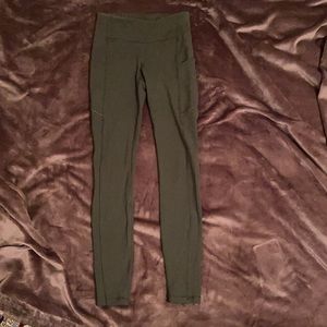 Lululemon Fast and Free tight in dark olive size 4
